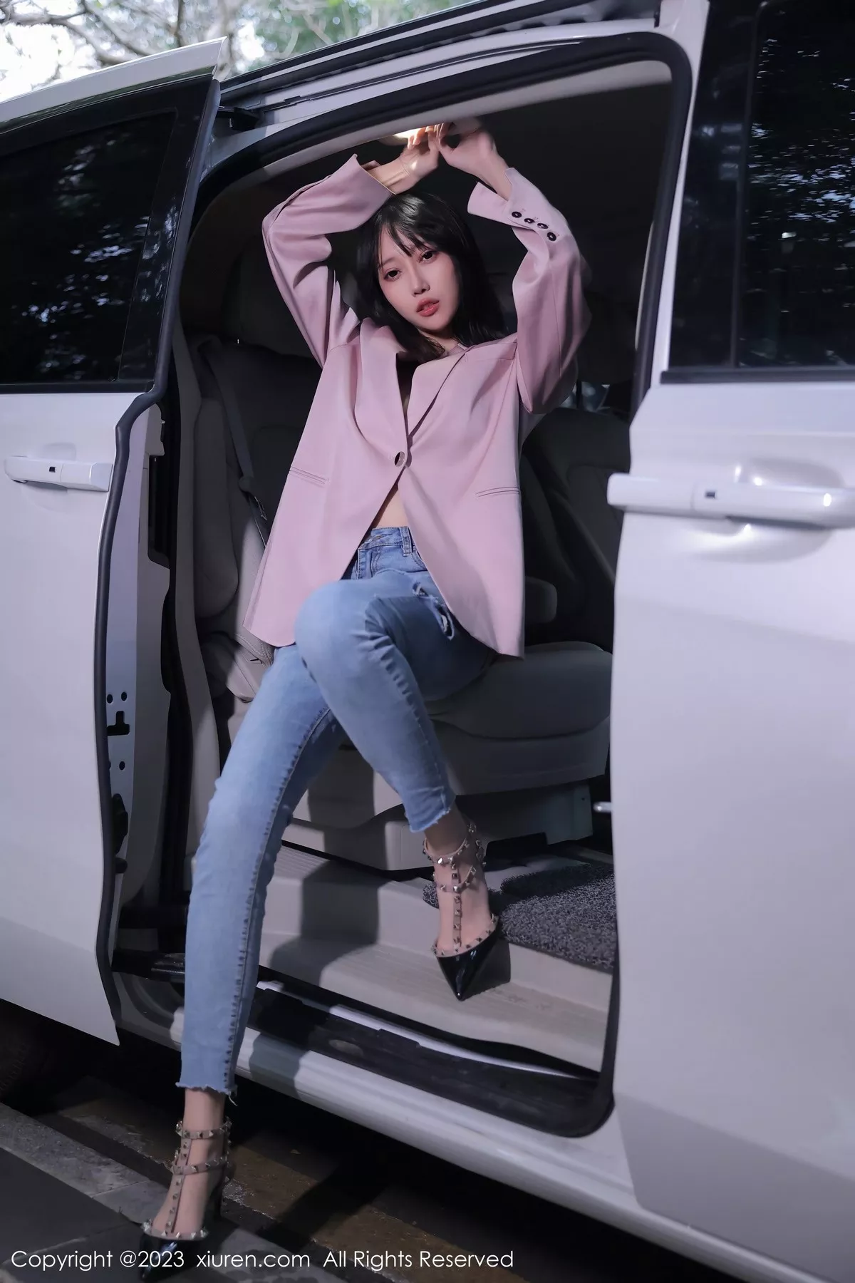 [XiuRen秀人网]第6355期玥儿玥写真  第3张-《94零社区》
