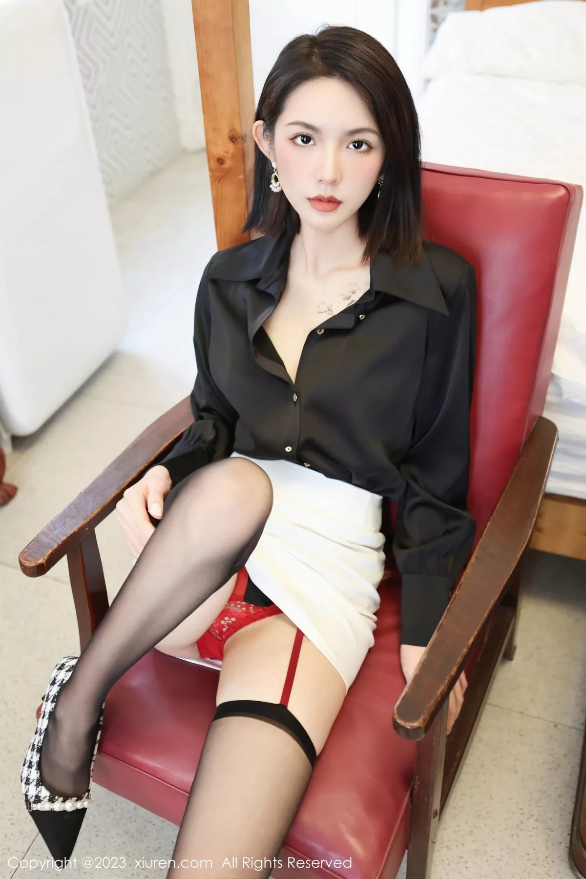 [XiuRen秀人网]第6356期乔一一写真  第5张-《94零社区》