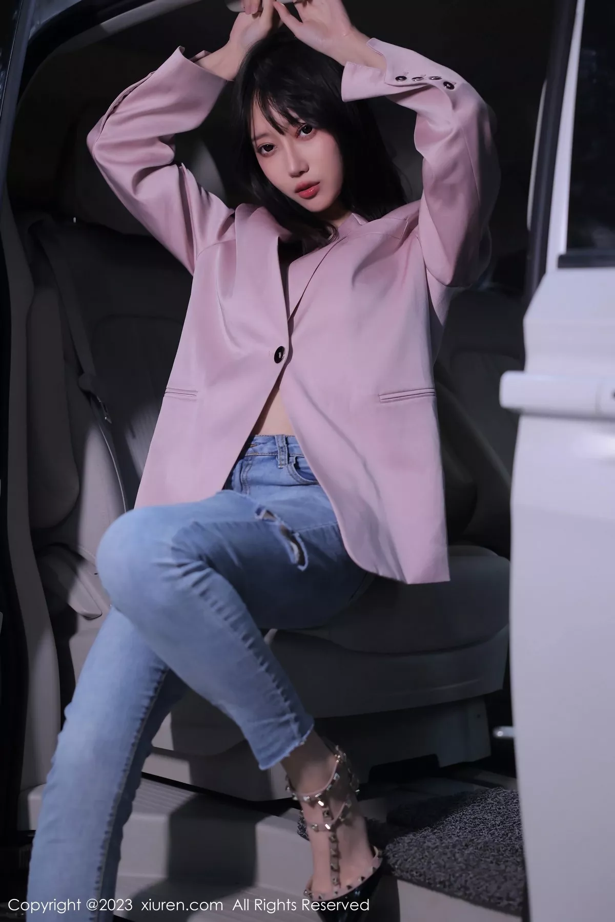 [XiuRen秀人网]第6355期玥儿玥写真  第4张-《94零社区》