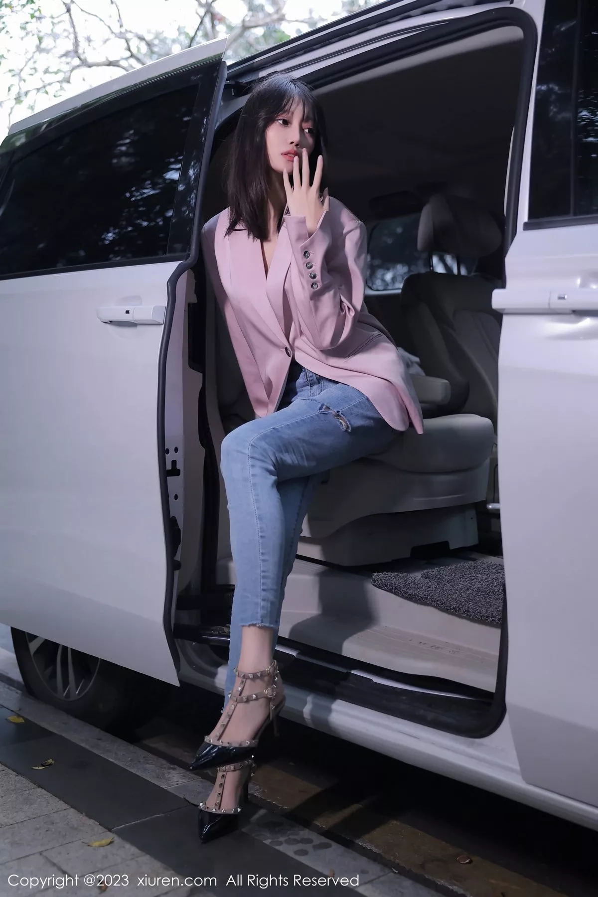 [XiuRen秀人网]第6355期玥儿玥写真  第8张-《94零社区》