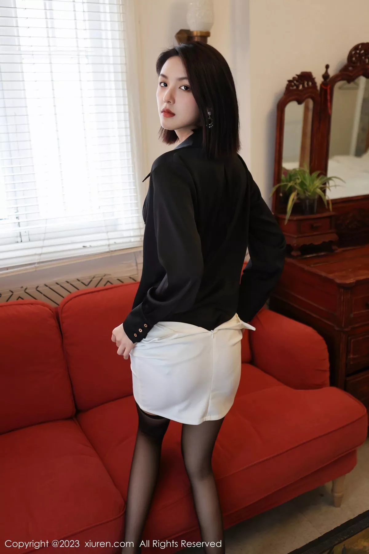 [XiuRen秀人网]第6356期乔一一写真  第16张-《94零社区》