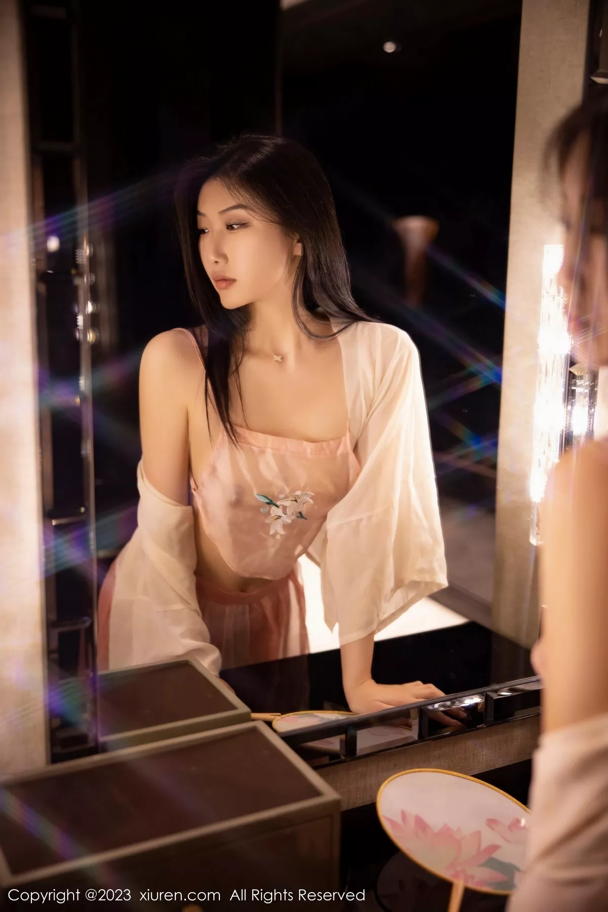 [XiuRen秀人网]第6369期李佳芮写真  第1张-《94零社区》