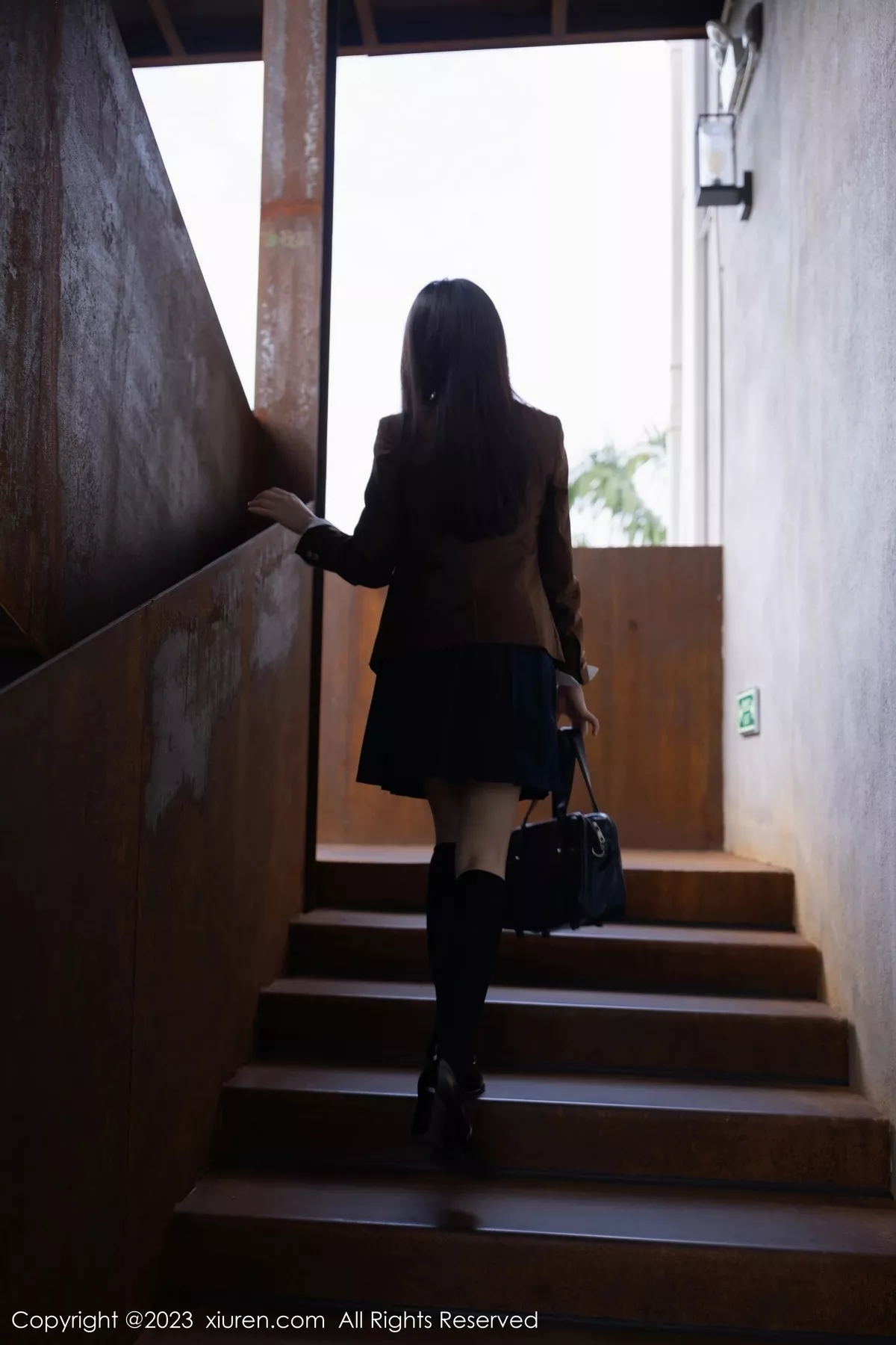 [XiuRen秀人网]第6400期鱼子酱写真  第8张-《94零社区》