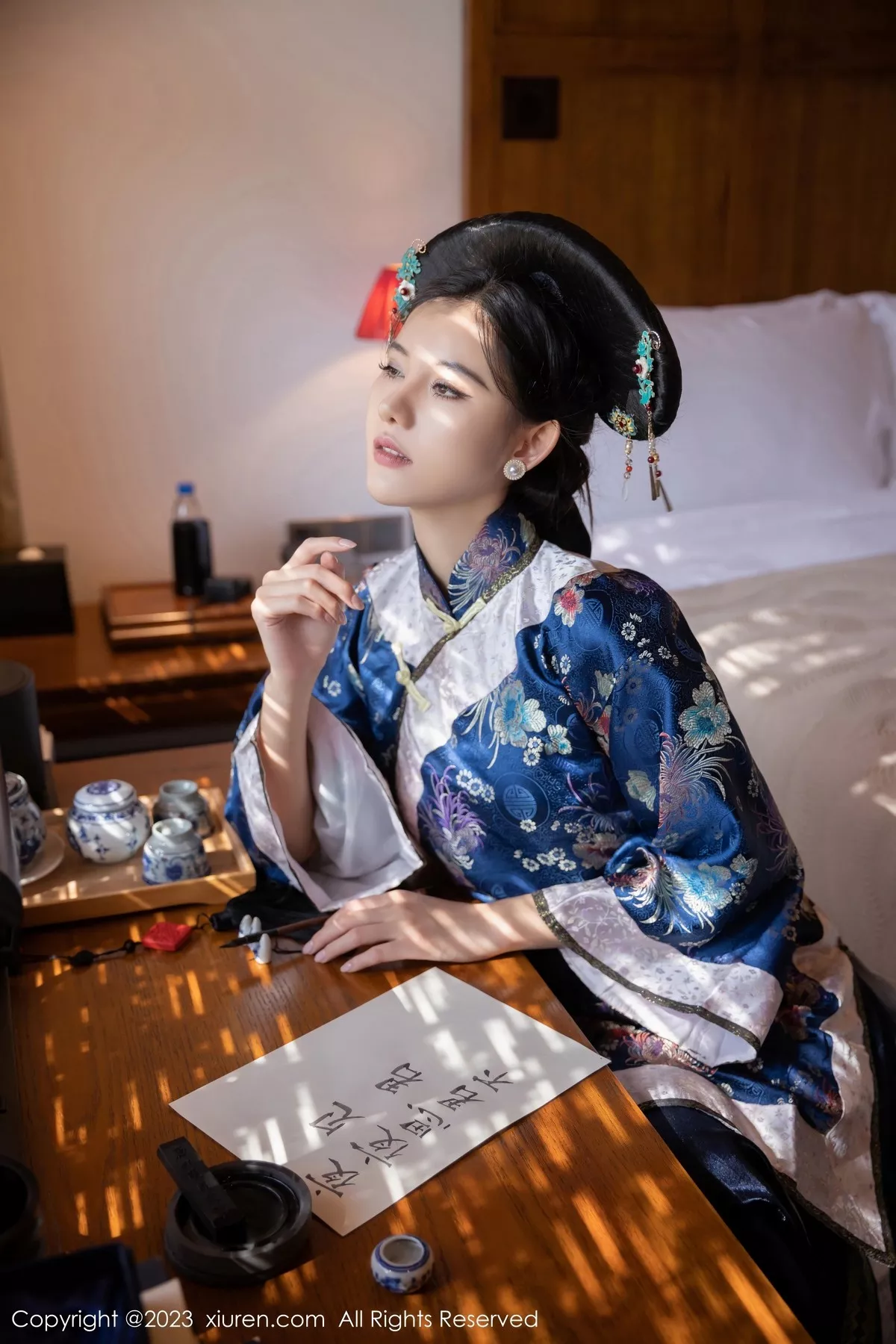 [XiuRen秀人网]第6398期就是阿朱啊写真  第14张-《94零社区》