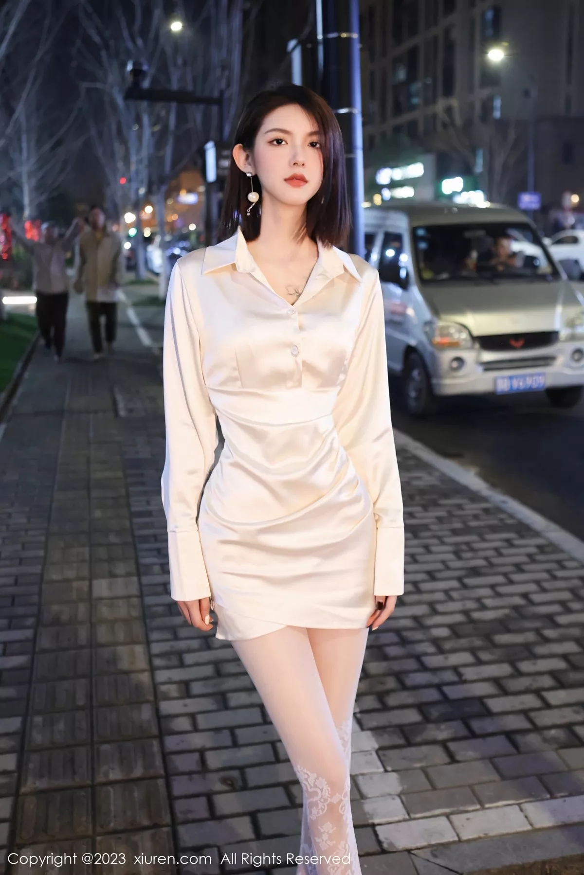 [XiuRen秀人网]第6393期乔一一写真  第2张-《94零社区》