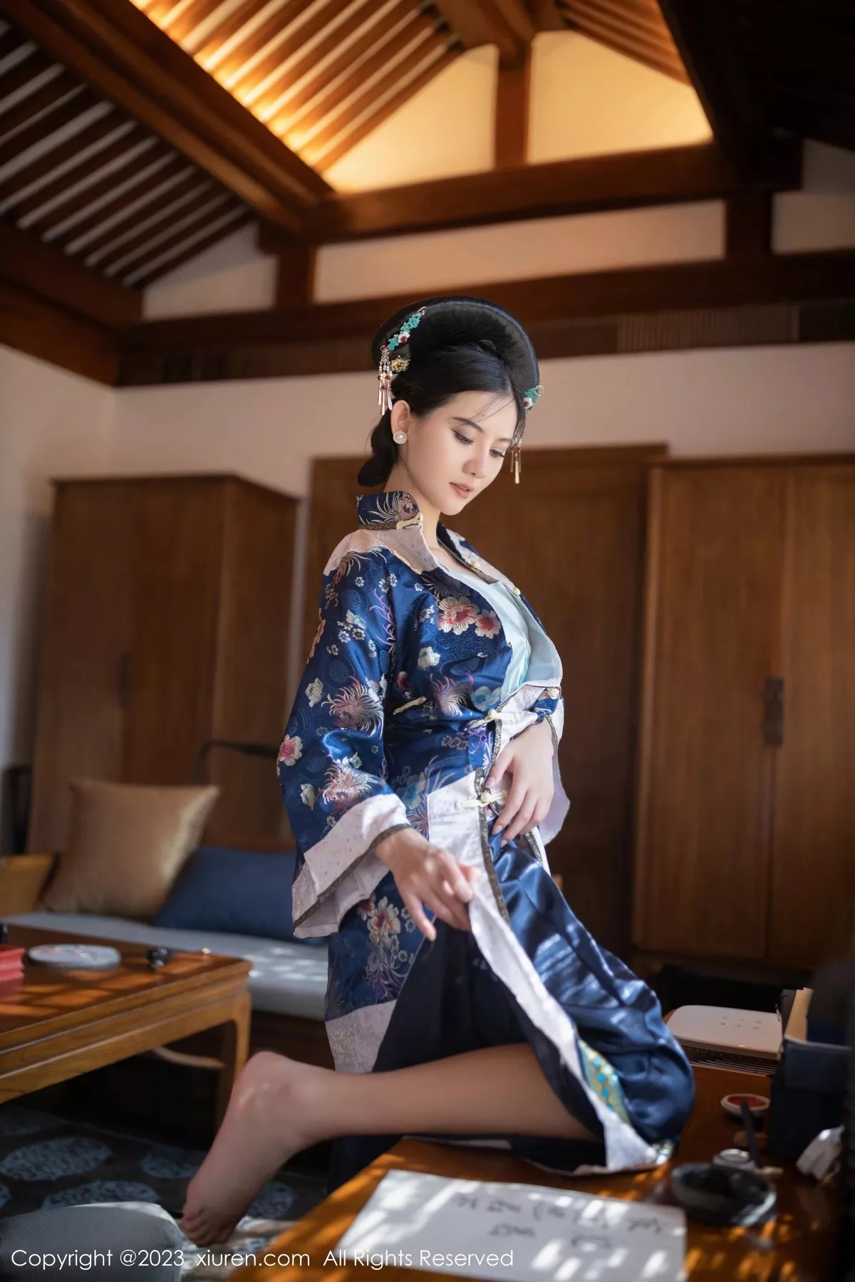 [XiuRen秀人网]第6398期就是阿朱啊写真  第24张-《94零社区》