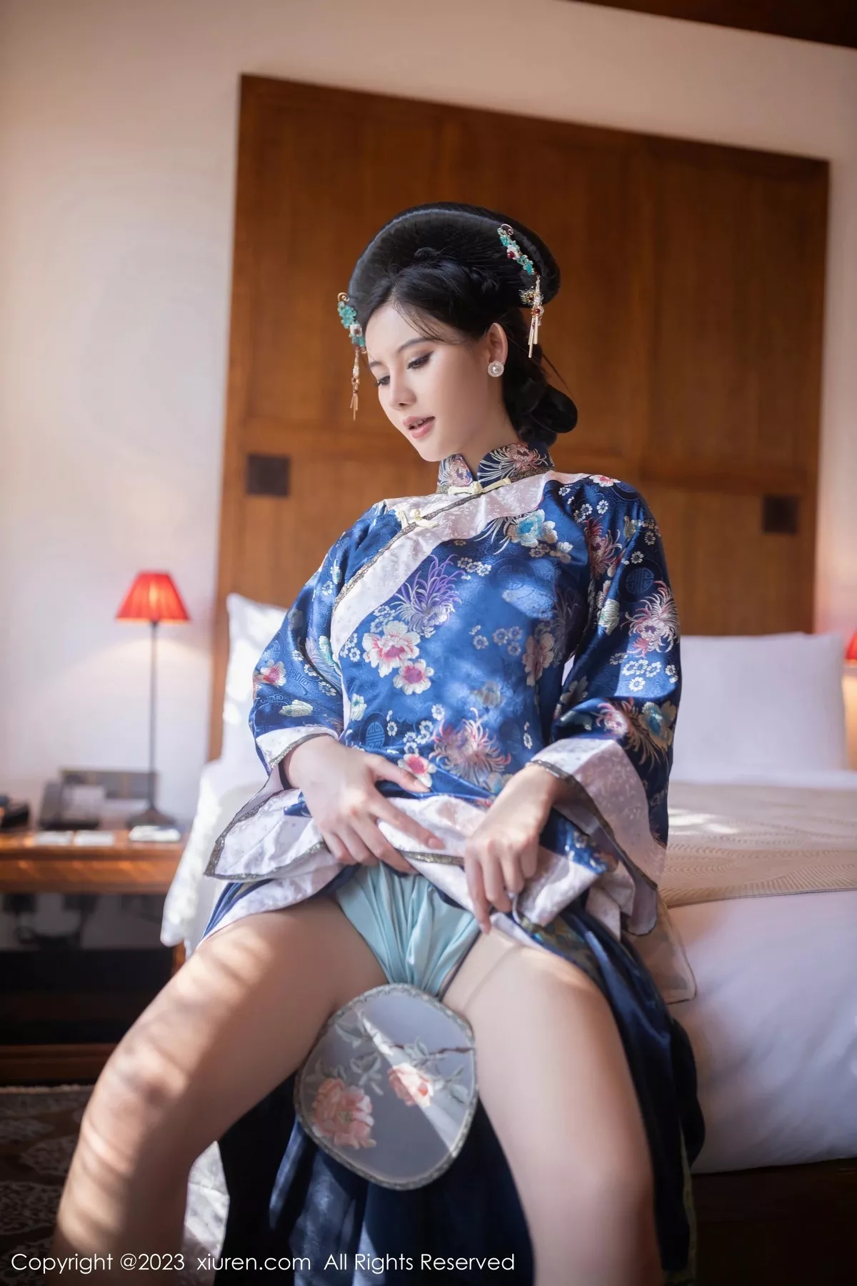 [XiuRen秀人网]第6398期就是阿朱啊写真  第33张-《94零社区》