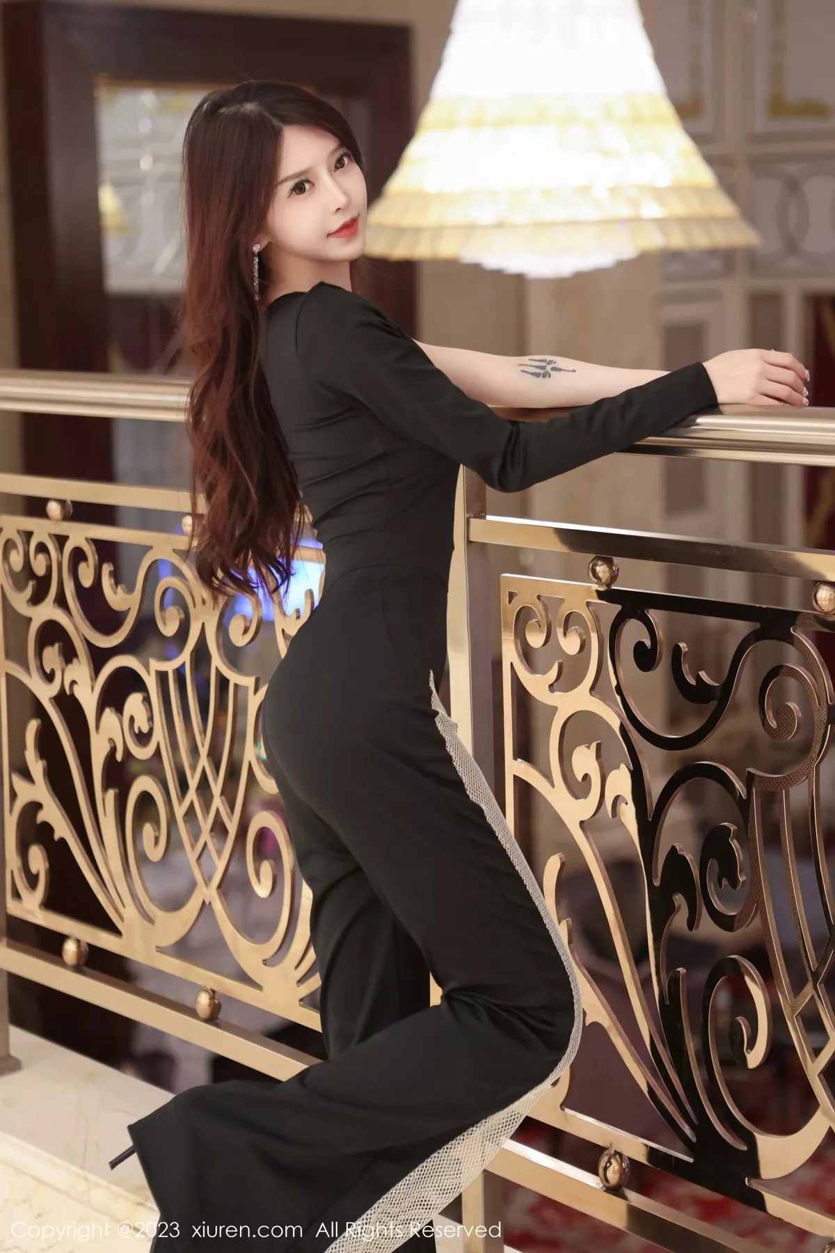 [XiuRen秀人网]第6417期玉兔写真  第5张-《94零社区》