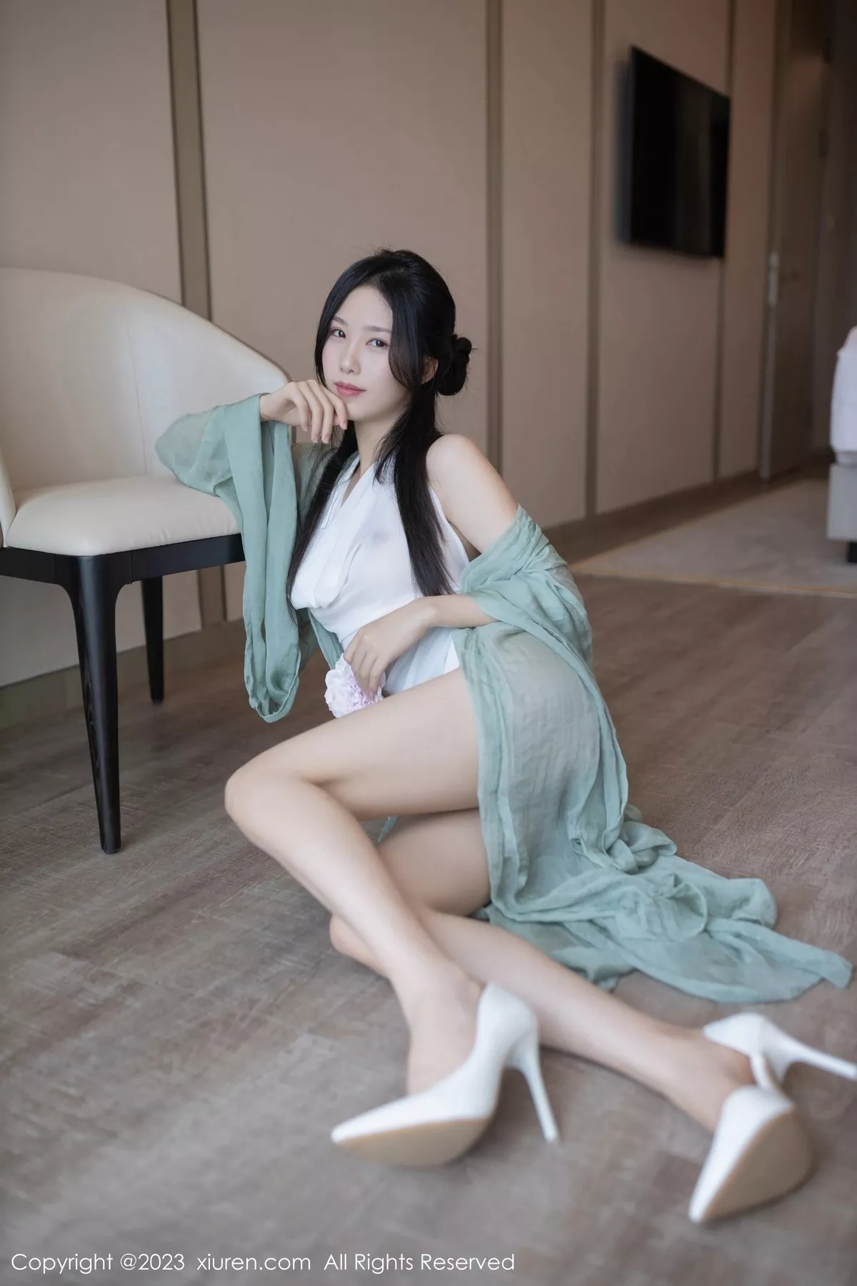 [XiuRen秀人网]第6420期利世写真  第32张-《94零社区》