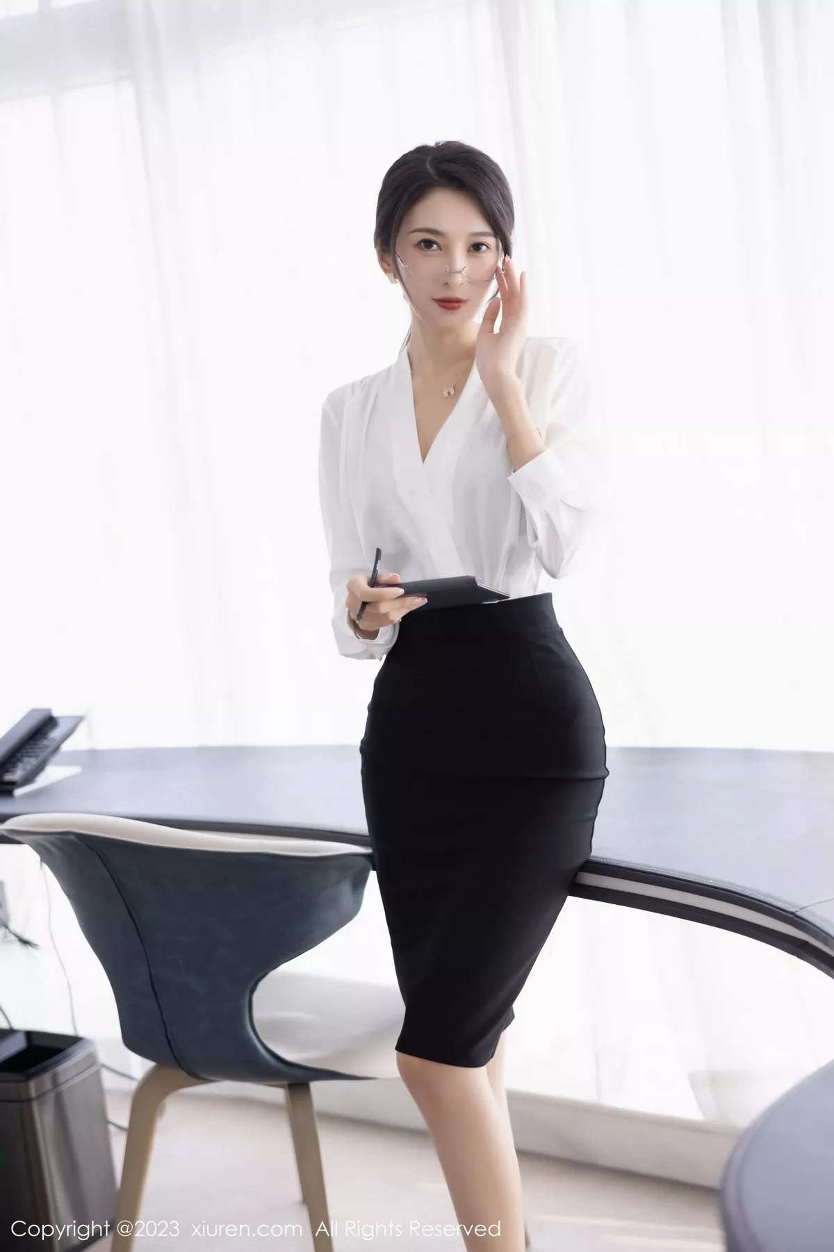 [XiuRen秀人网]第6439期林乐一写真  第13张-《94零社区》