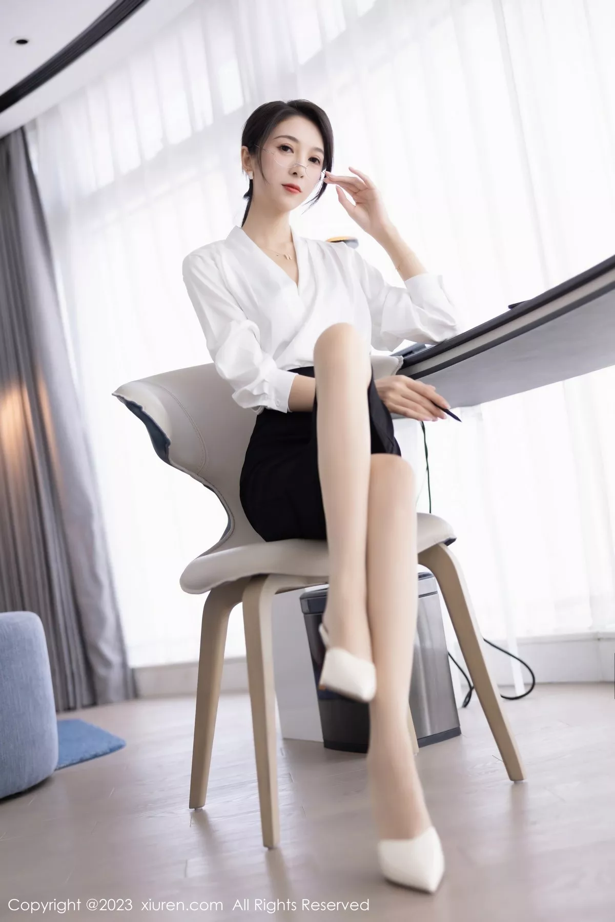 [XiuRen秀人网]第6439期林乐一写真  第18张-《94零社区》