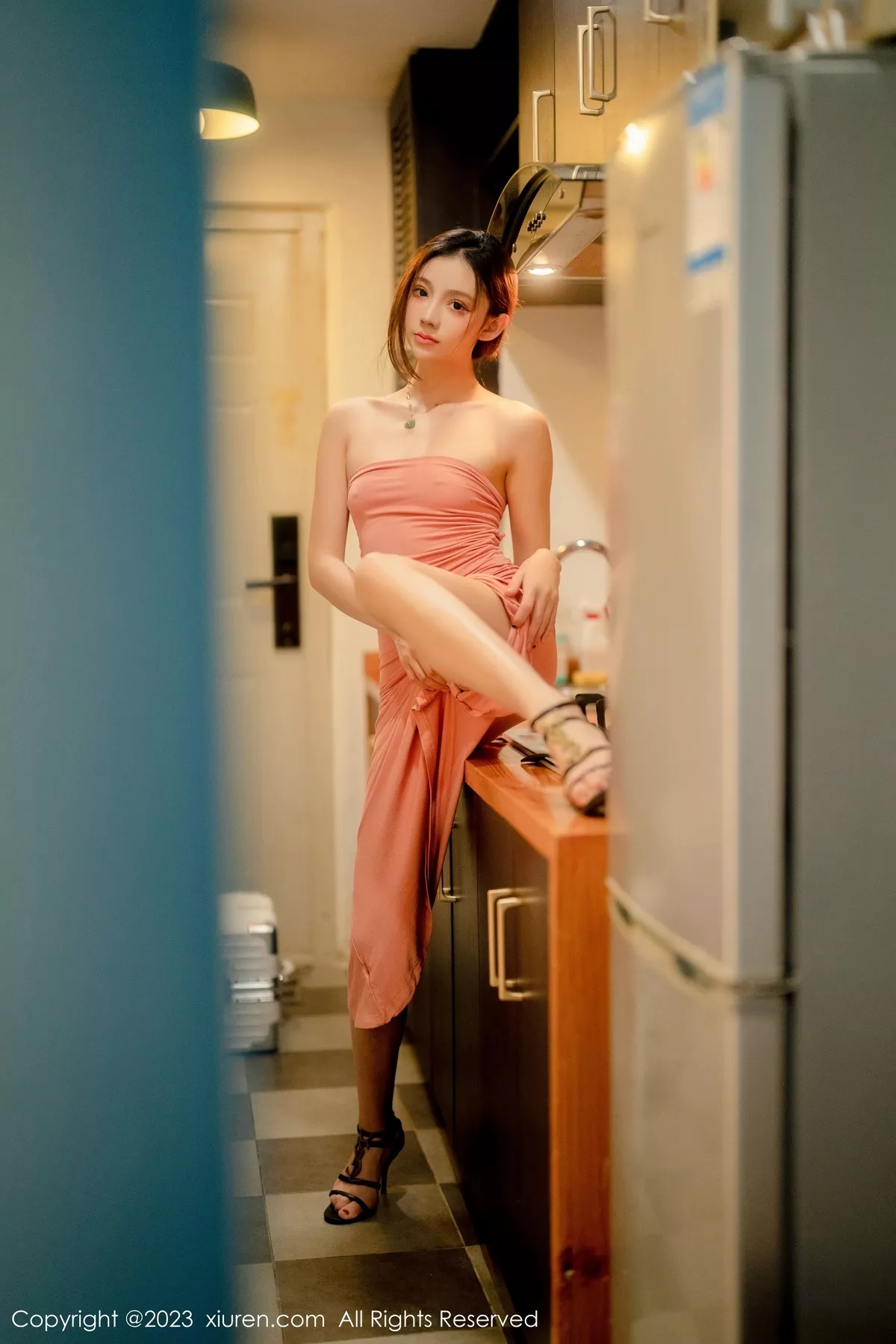 [XiuRen秀人网]第6437期加朵写真  第25张-《94零社区》