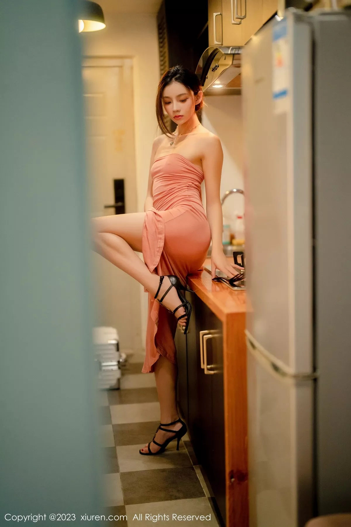 [XiuRen秀人网]第6437期加朵写真  第27张-《94零社区》
