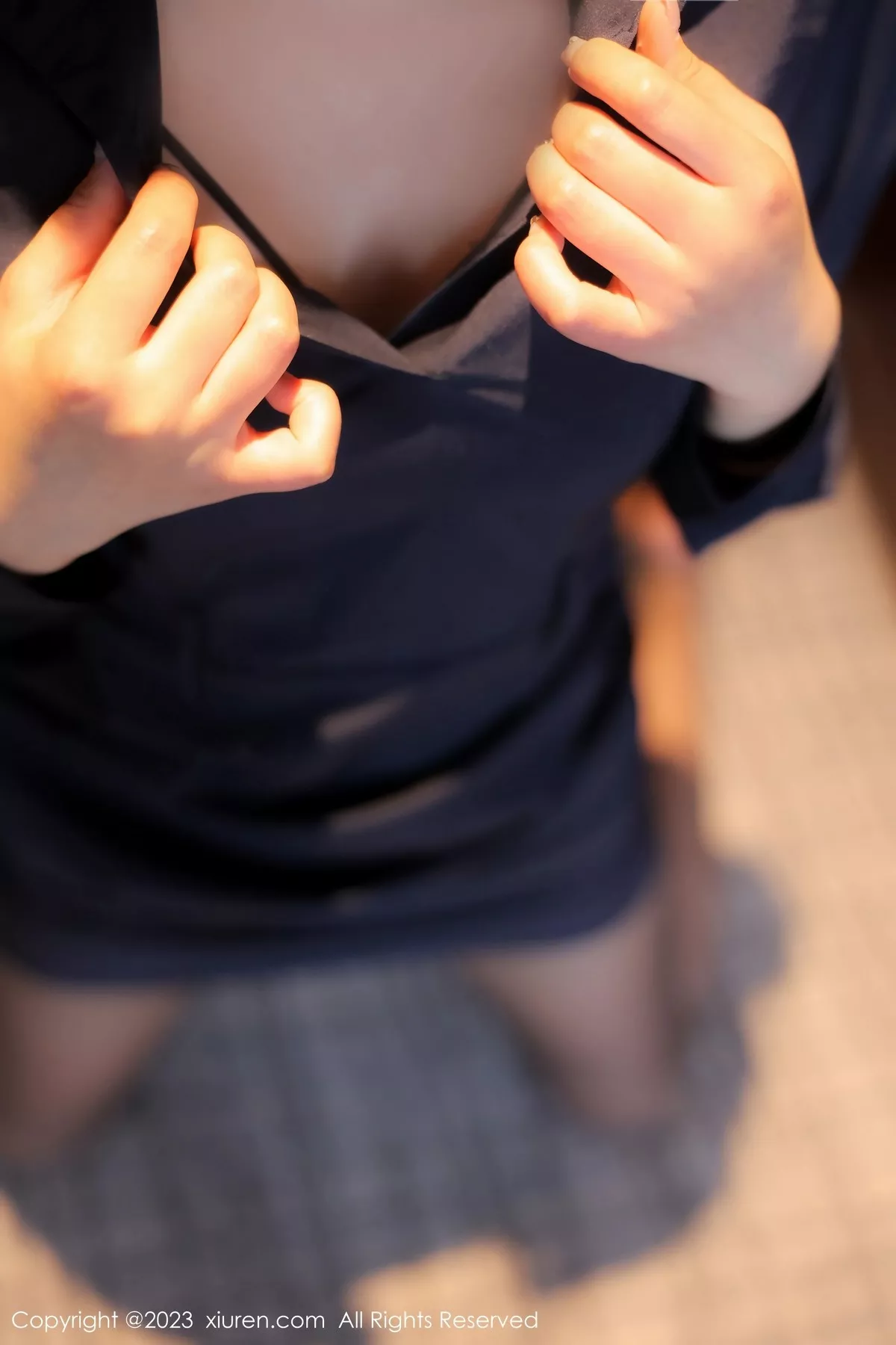 [XiuRen秀人网]第6427期桐桐写真  第16张-《94零社区》
