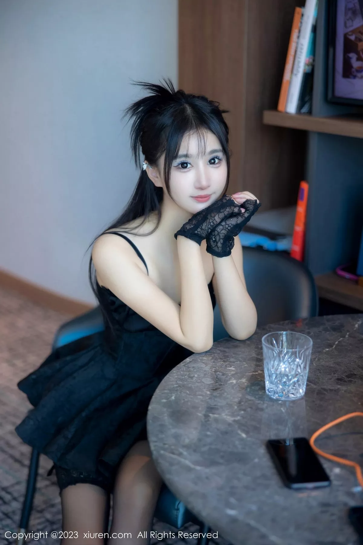 [XiuRen秀人网]第6516期小果冻儿写真  第2张-《94零社区》