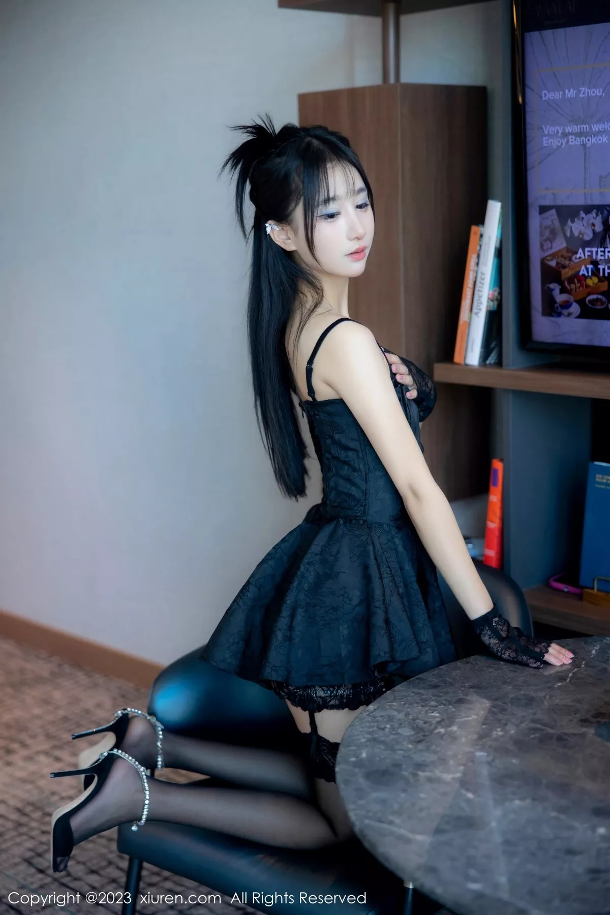 [XiuRen秀人网]第6516期小果冻儿写真  第18张-《94零社区》