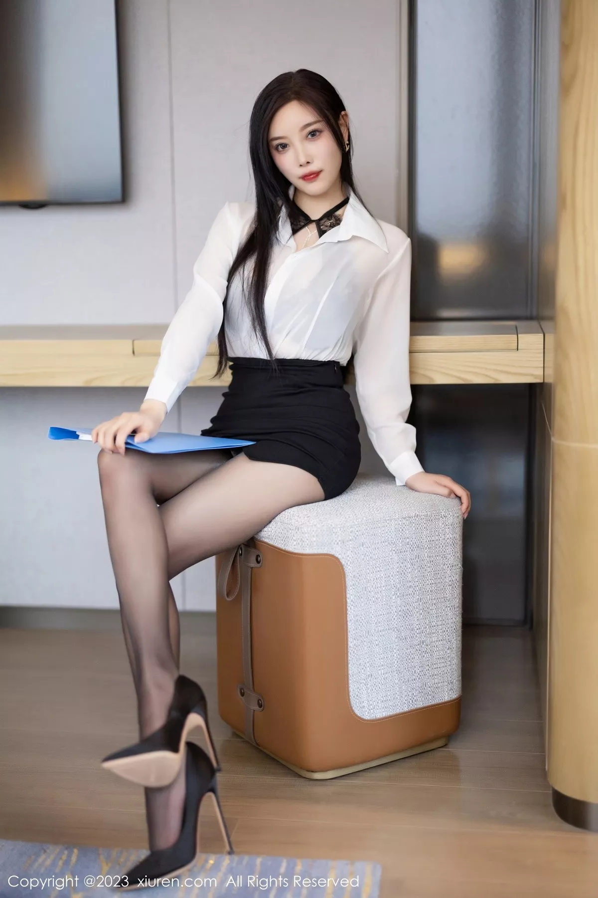 [XiuRen秀人网]第6511期杨晨晨写真  第5张-《94零社区》