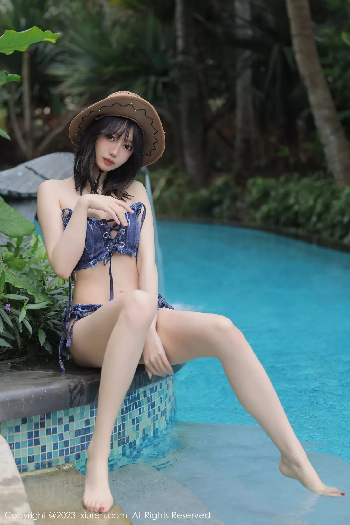 [XiuRen秀人网]第6504期玥儿玥写真  第1张-《94零社区》
