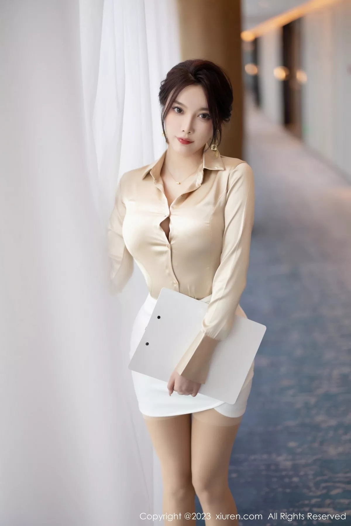[XiuRen秀人网]第6620期杨晨晨写真  第3张-《94零社区》