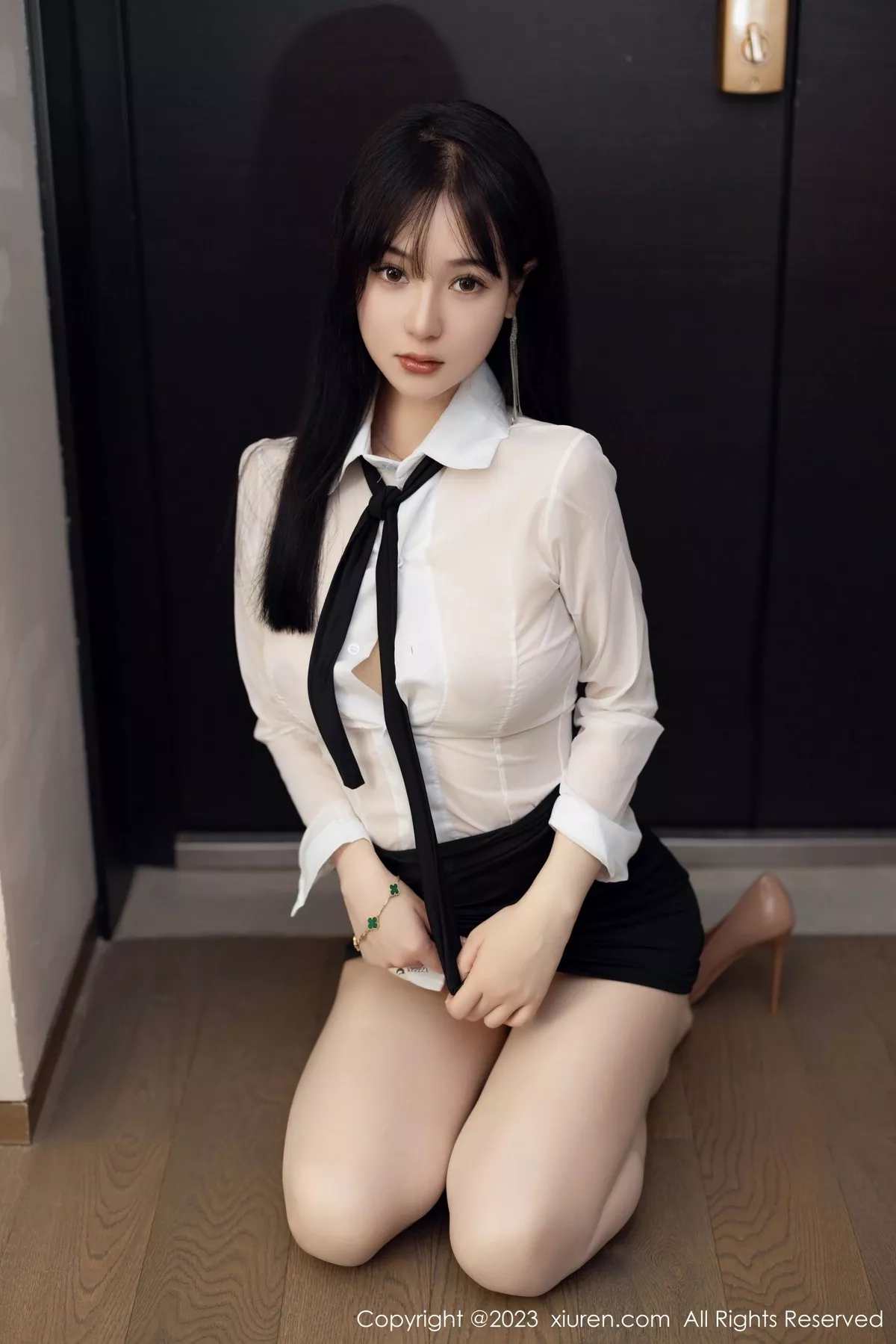 [XiuRen秀人网]第6710期柚琪写真  第2张-《94零社区》
