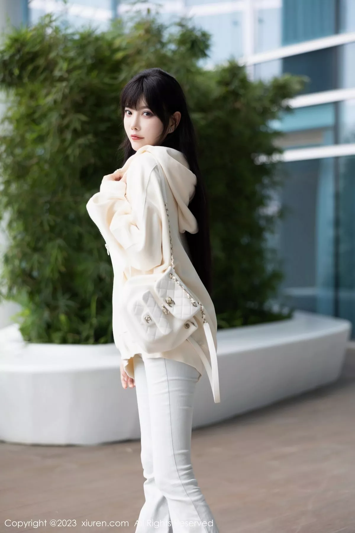[XiuRen秀人网]第6707期杨晨晨写真  第1张-《94零社区》