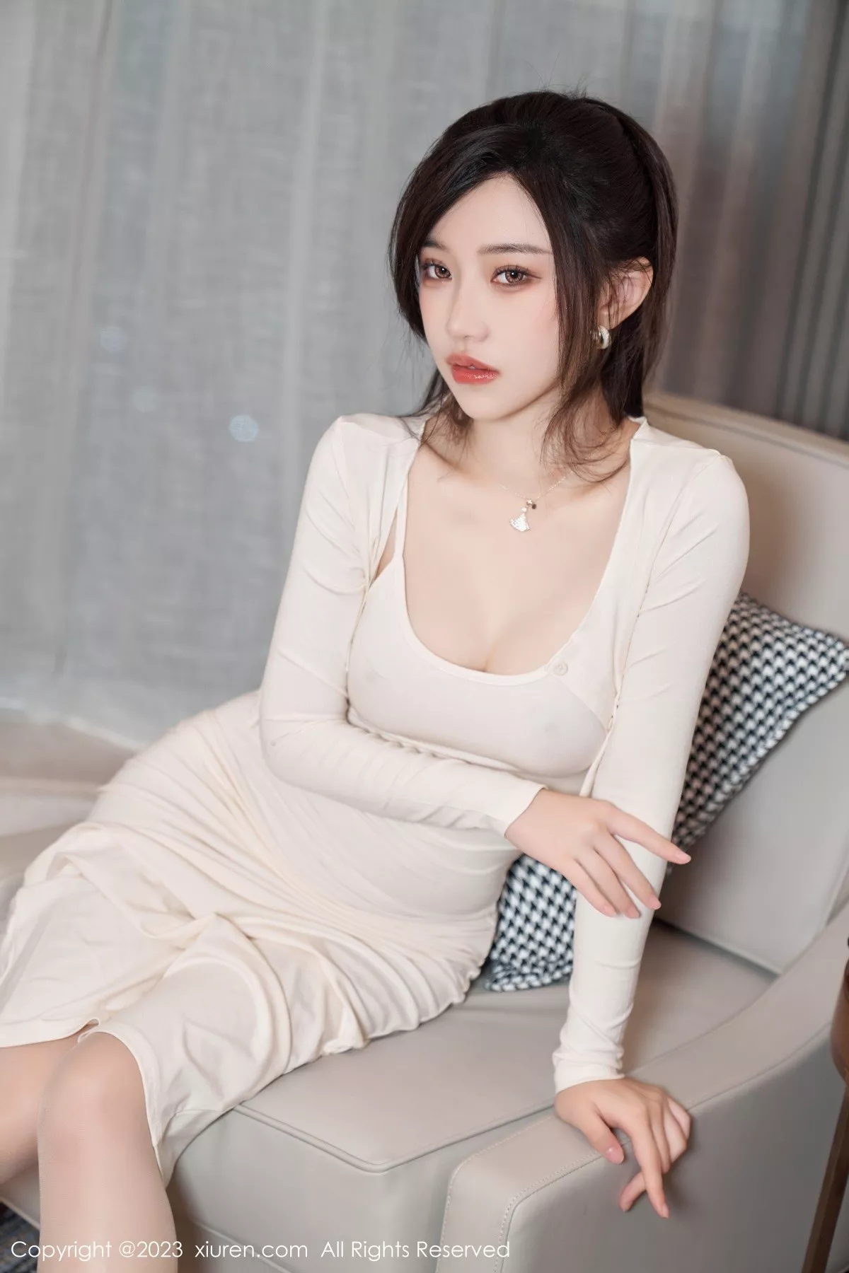 [XiuRen秀人网]第6761期妙可可写真  第1张-《94零社区》