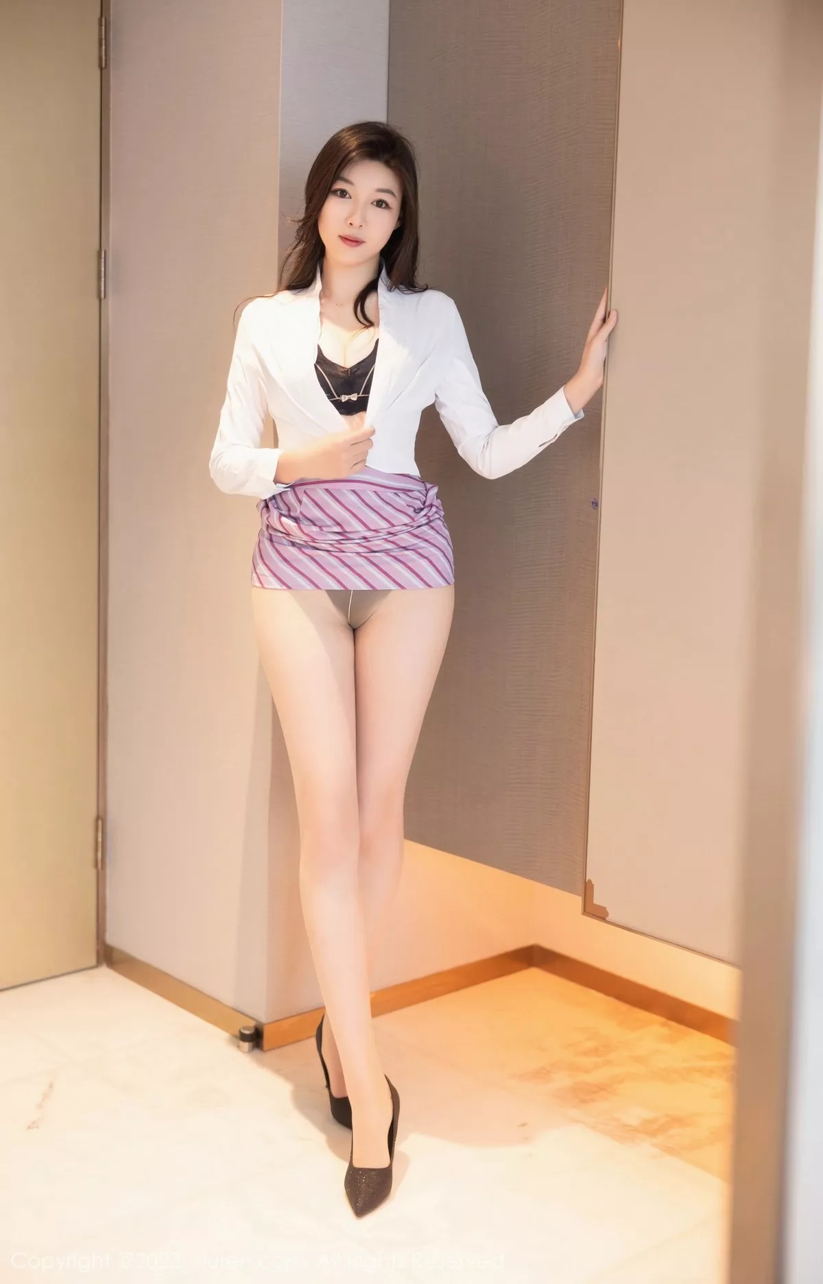 [XiuRen秀人网]第6741期卡卡酱写真  第18张-《94零社区》