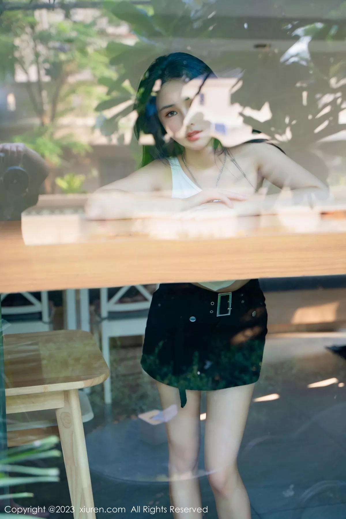 [XiuRen秀人网]第6798期艾希儿写真  第2张-《94零社区》