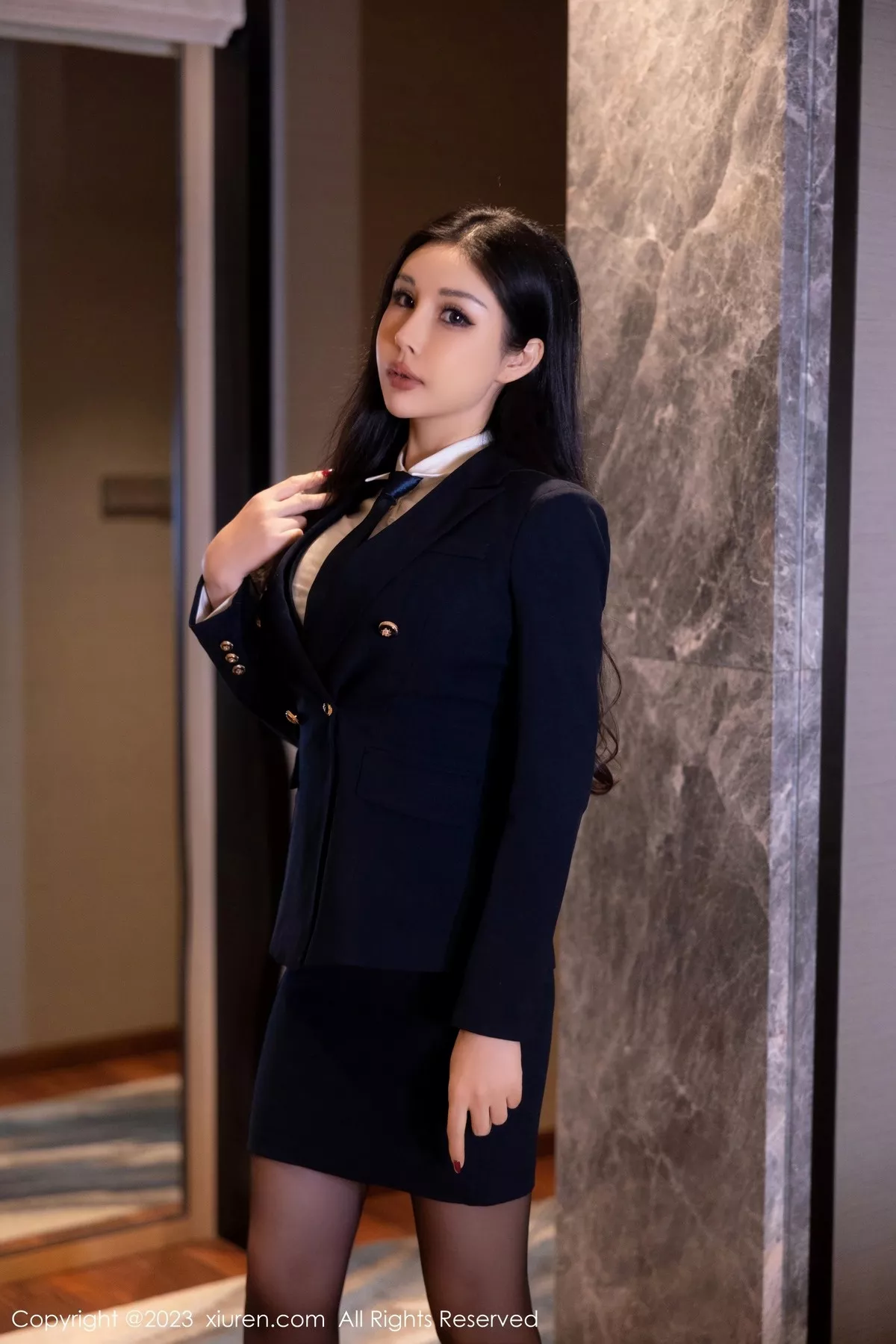 [XiuRen秀人网]第6797期田冰冰写真  第1张-《94零社区》