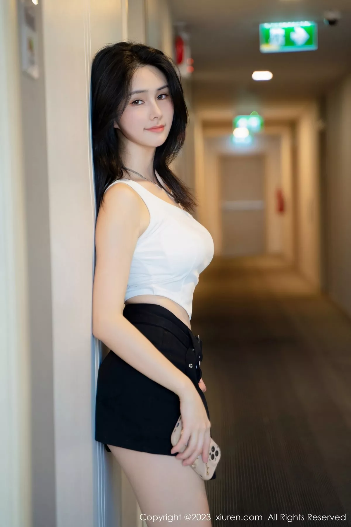 [XiuRen秀人网]第6798期艾希儿写真  第25张-《94零社区》