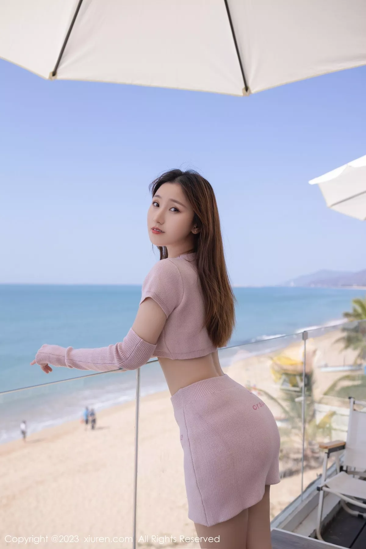 [XiuRen秀人网]第6794期杏子写真  第3张-《94零社区》