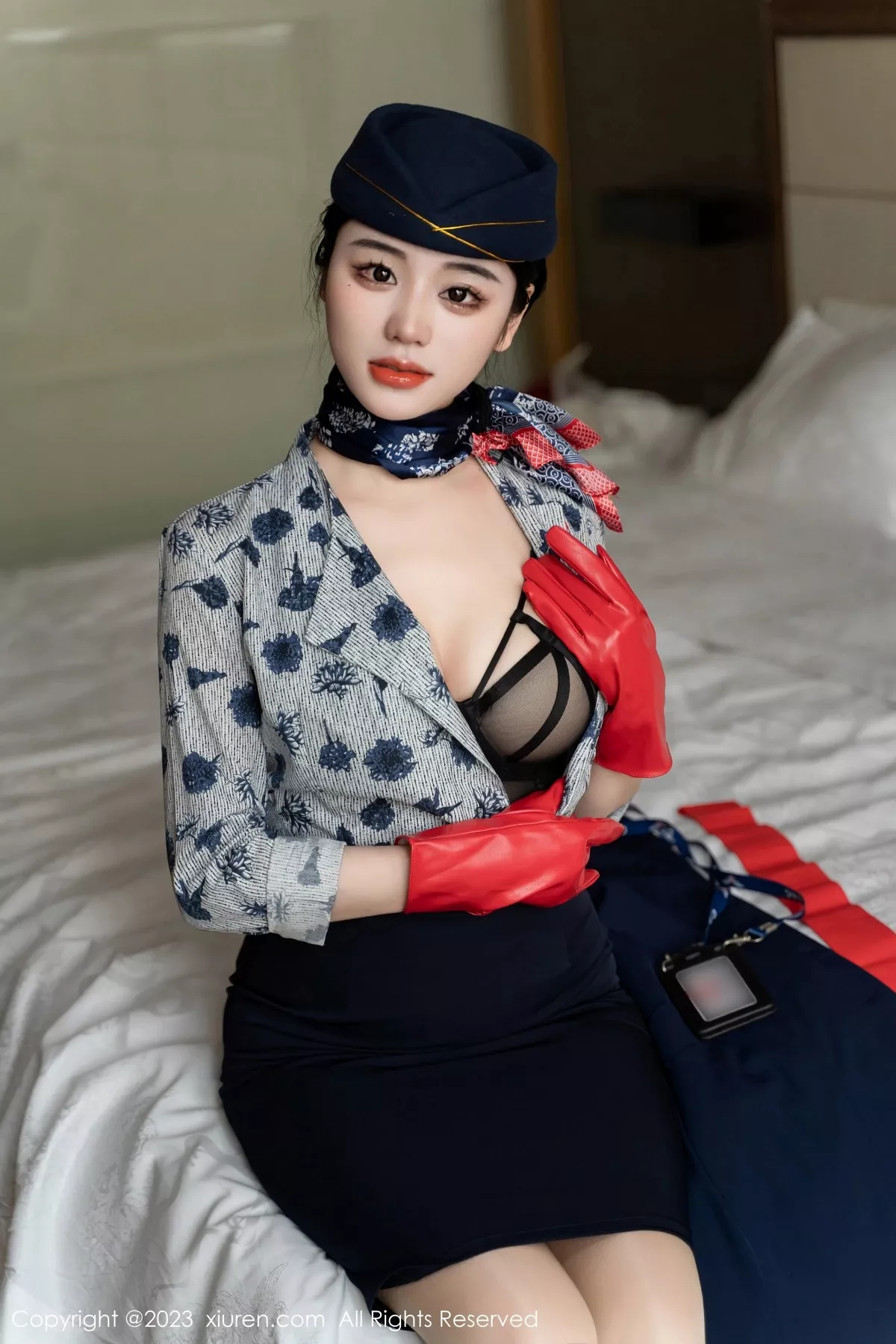 [XiuRen秀人网]第6790期汐汐爱吃草莓写真  第11张-《94零社区》