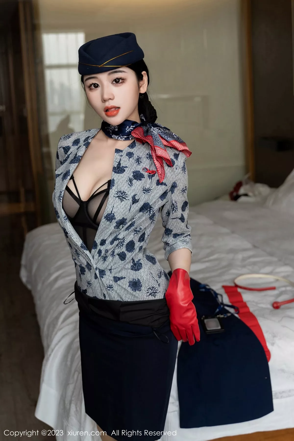 [XiuRen秀人网]第6790期汐汐爱吃草莓写真  第14张-《94零社区》