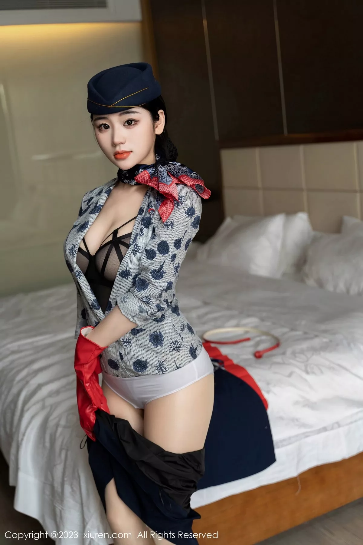 [XiuRen秀人网]第6790期汐汐爱吃草莓写真  第16张-《94零社区》