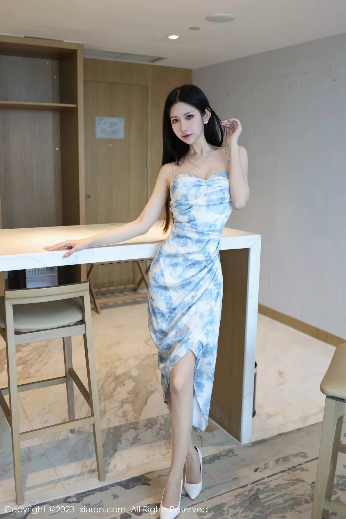 [XiuRen秀人网]第6783期依娜写真  第3张-《94零社区》