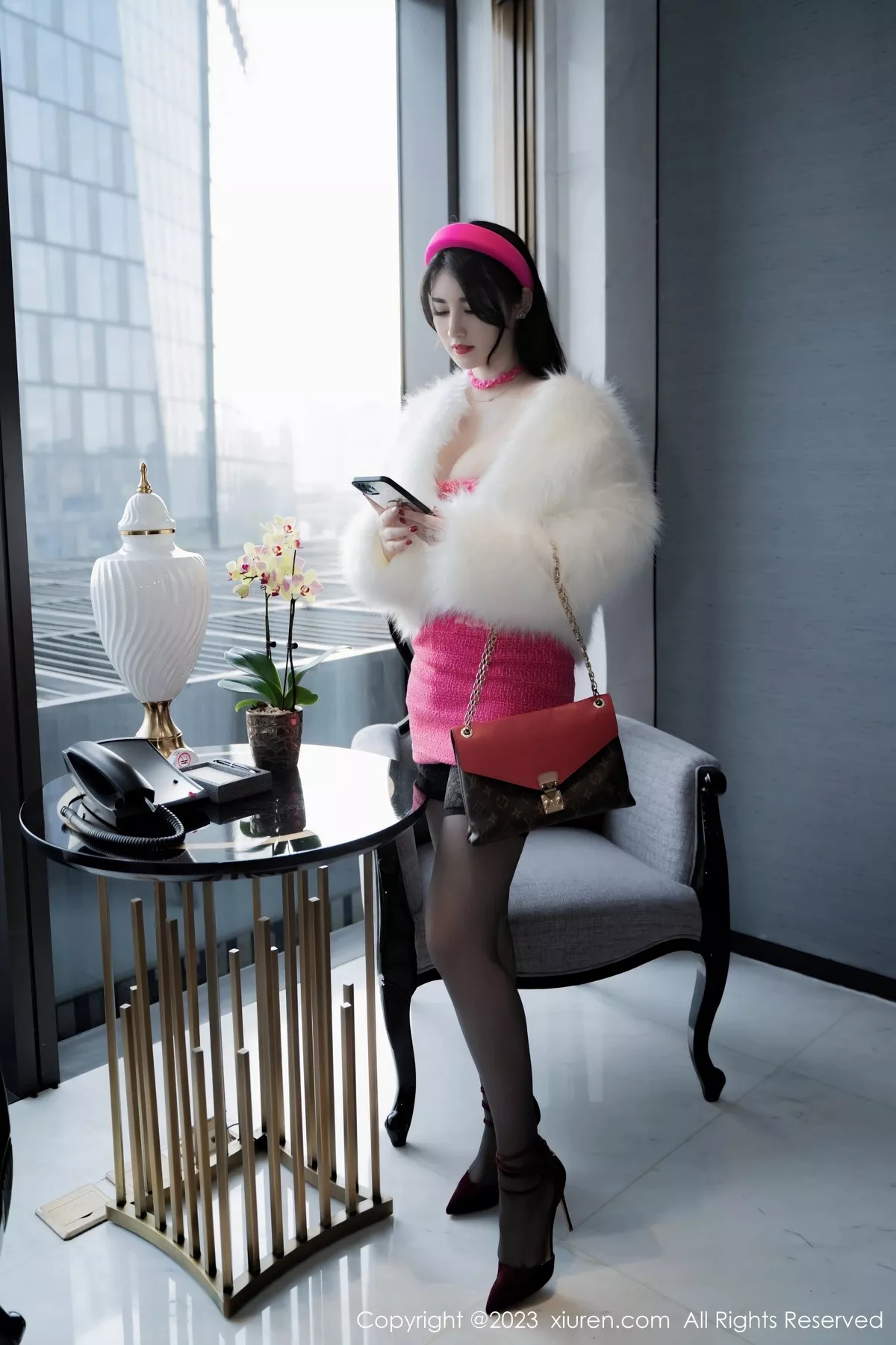 [XiuRen秀人网]第6830期诗诗写真  第8张-《94零社区》