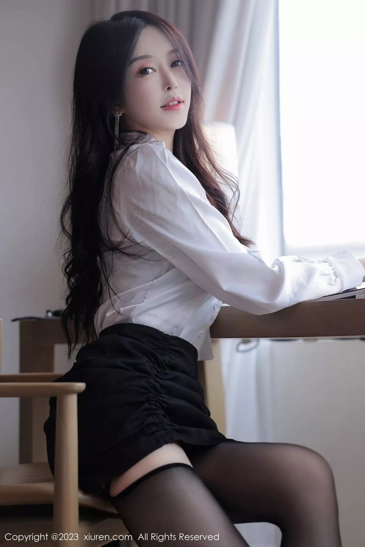 [XiuRen秀人网]第6824期玉兔写真  第5张-《94零社区》