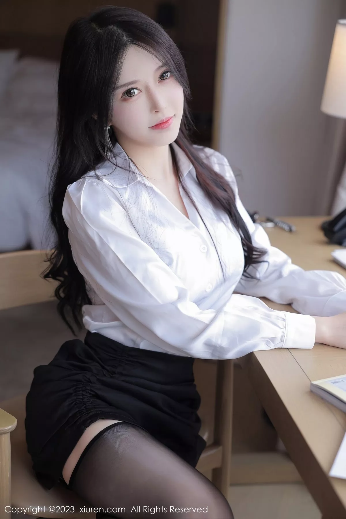 [XiuRen秀人网]第6824期玉兔写真  第8张-《94零社区》