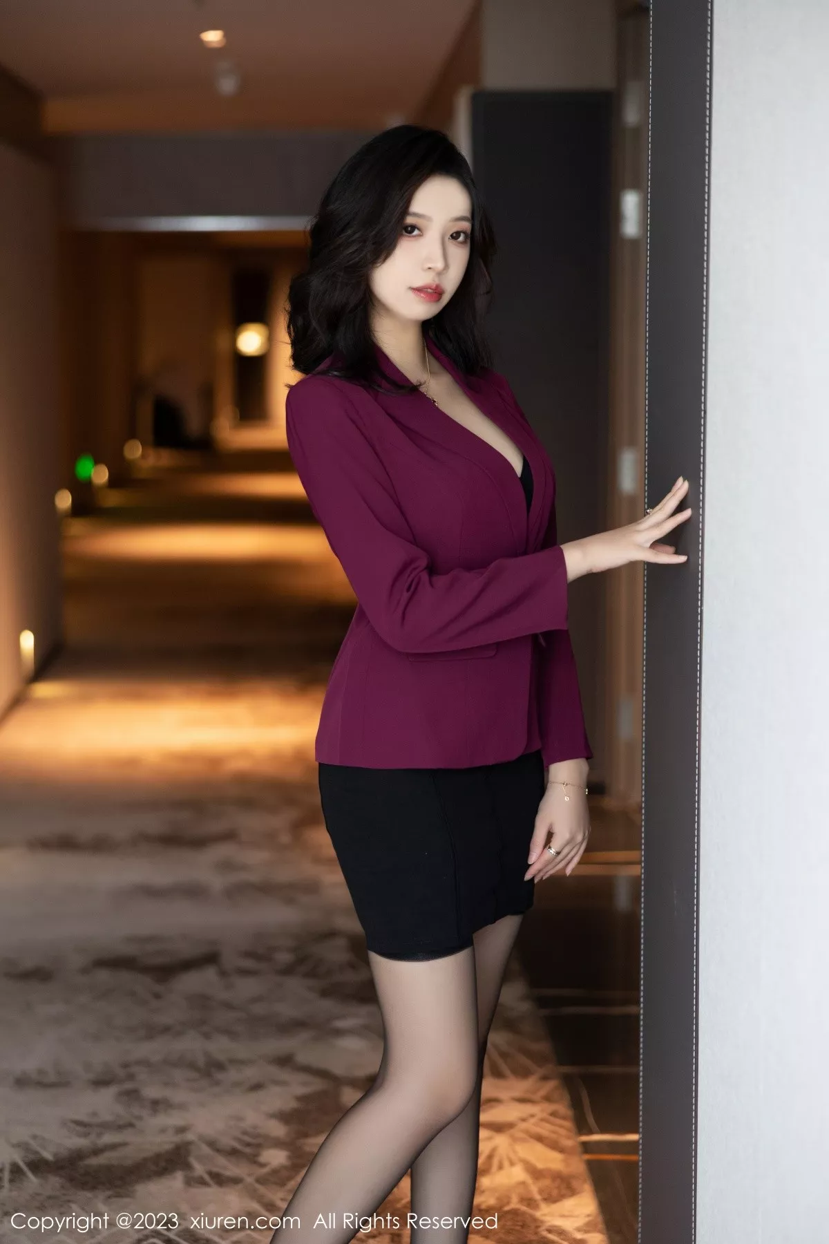 [XiuRen秀人网]第6870期郑颖姗写真  第1张-《94零社区》