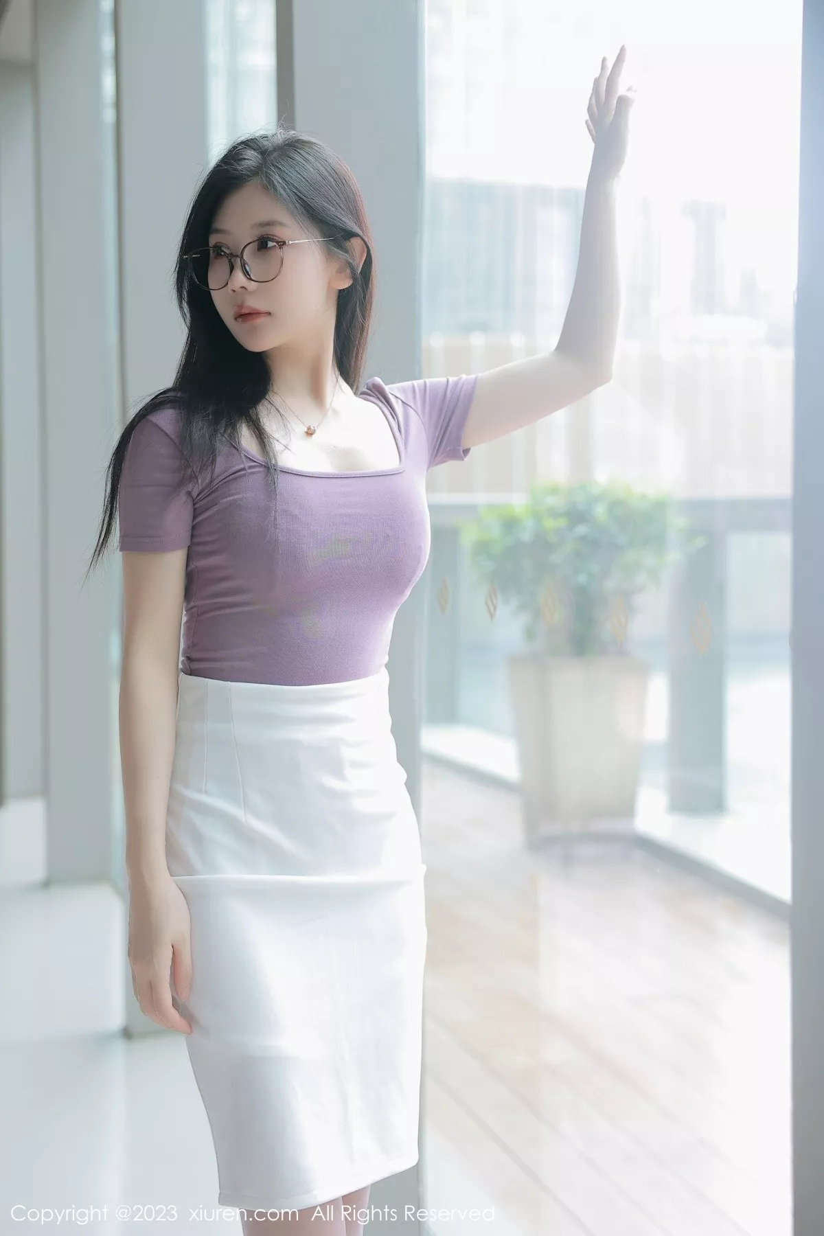 [XiuRen秀人网]第6865期尹甜甜写真  第2张-《94零社区》