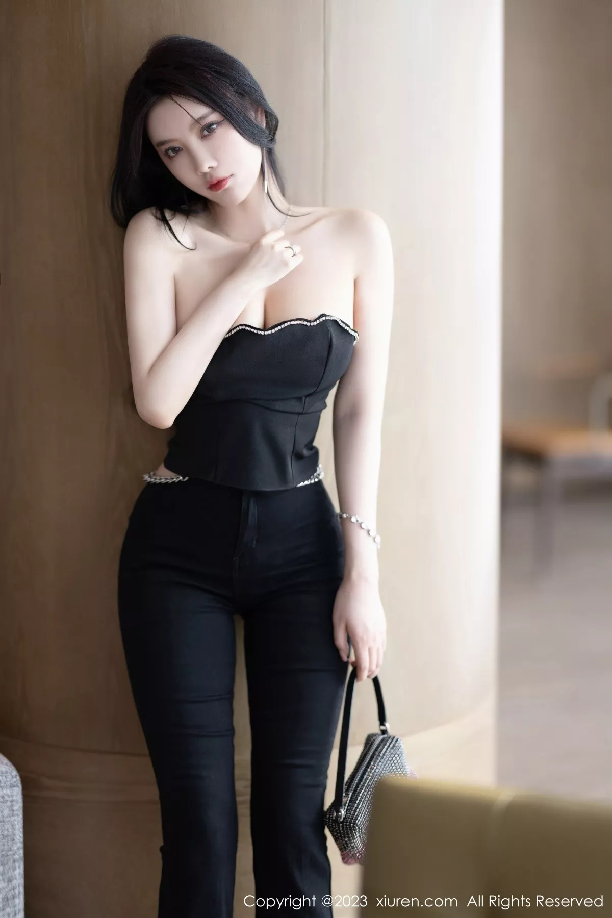 [XiuRen秀人网]第6866期杨晨晨写真  第18张-《94零社区》