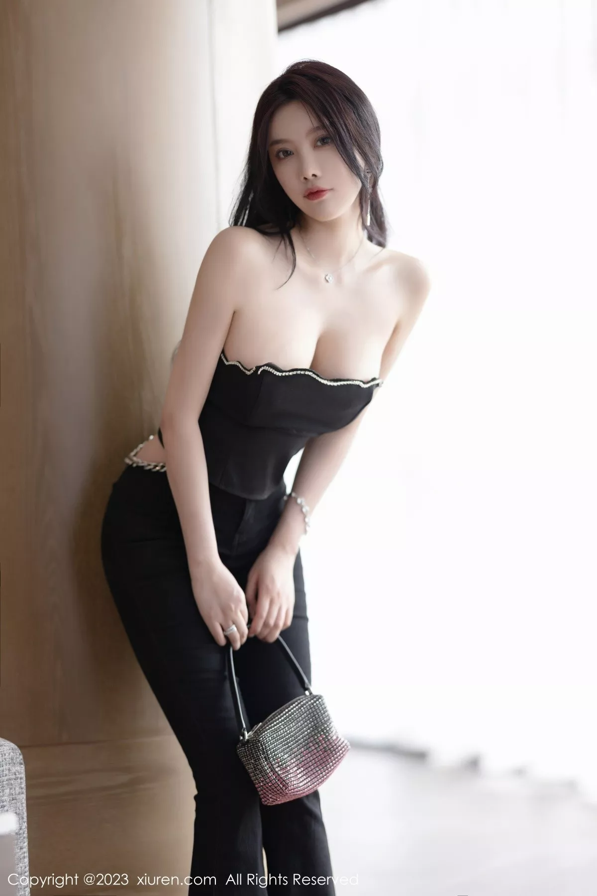 [XiuRen秀人网]第6866期杨晨晨写真  第17张-《94零社区》