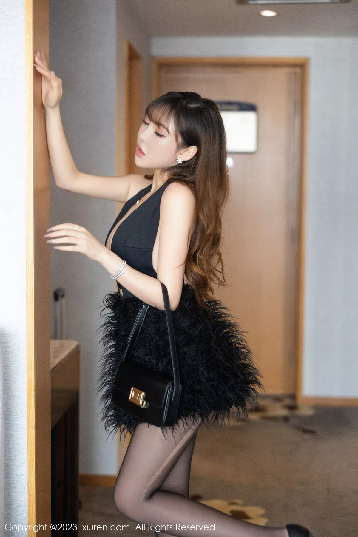 [XiuRen秀人网]第6864期萌汉药写真  第11张-《94零社区》