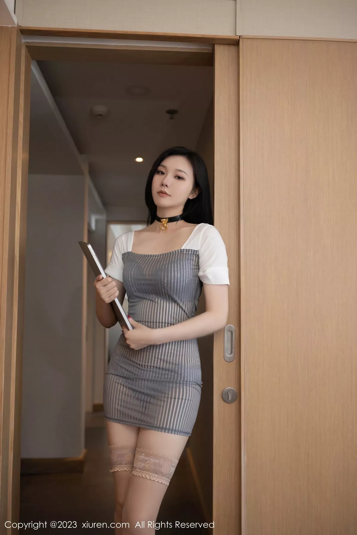[XiuRen秀人网]第6906期安然写真  第4张-《94零社区》