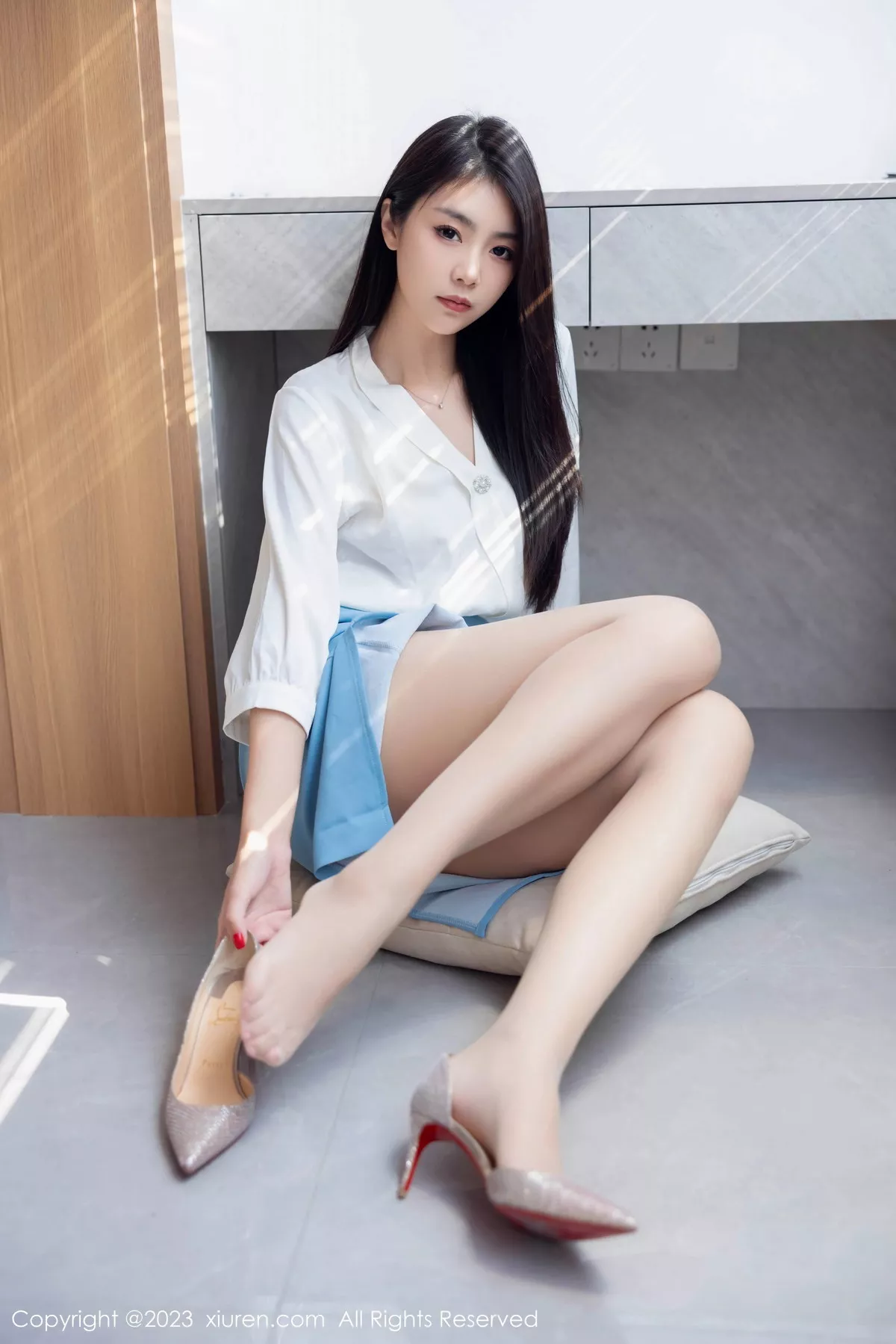 [XiuRen秀人网]第7314期可乐写真  第25张-《94零社区》