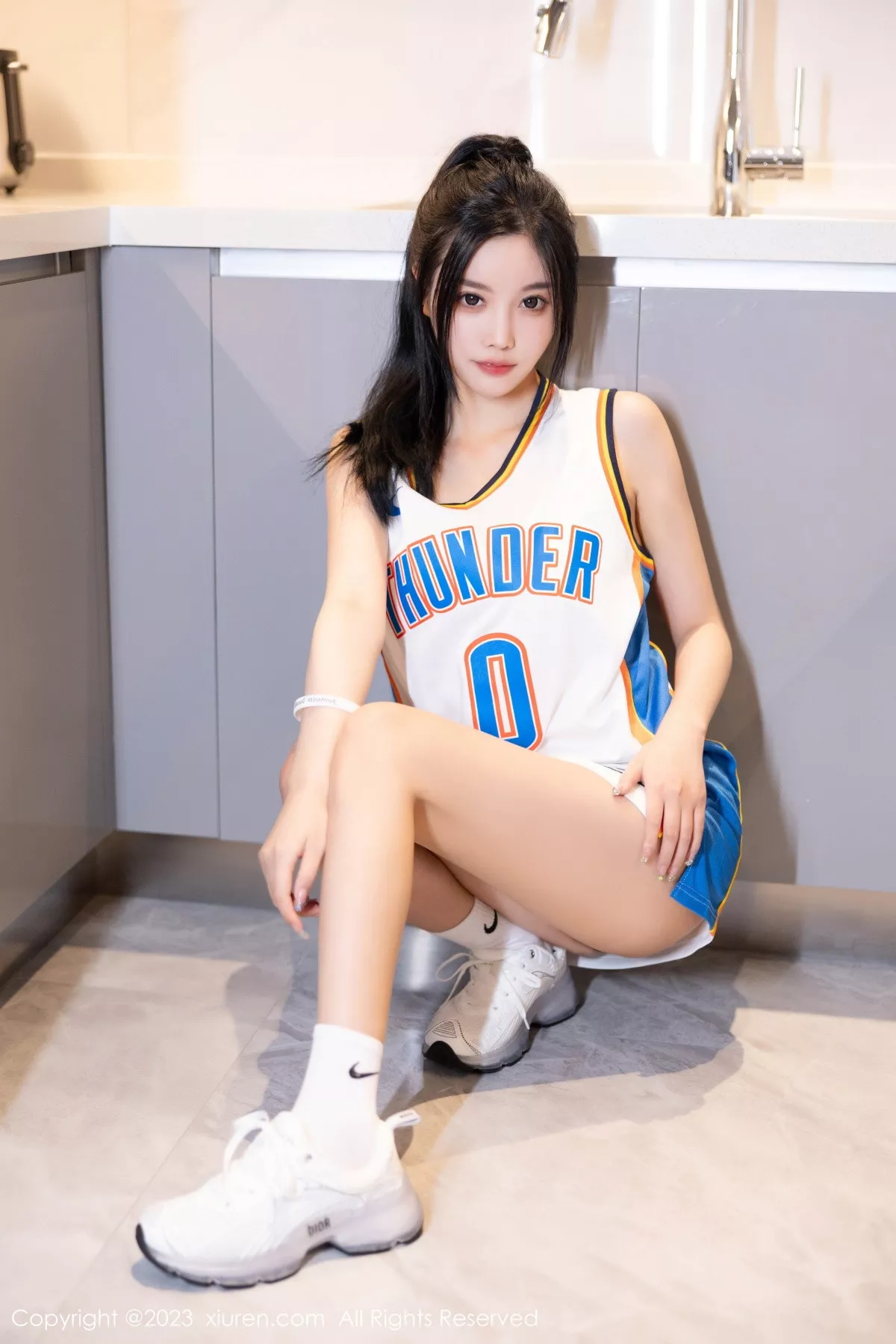 [XiuRen秀人网]第7304期杨晨晨写真  第8张-《94零社区》