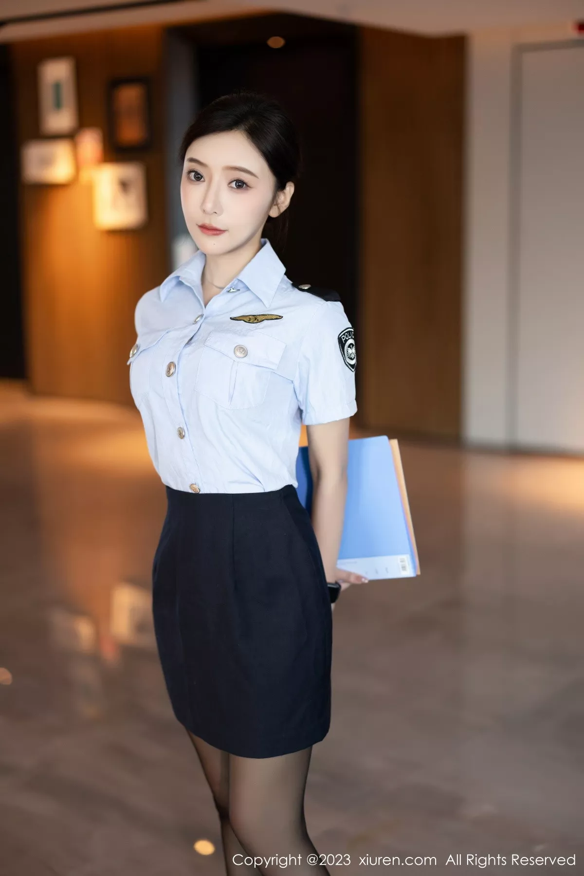 [XiuRen秀人网]第7340期王馨瑶写真  第2张-《94零社区》