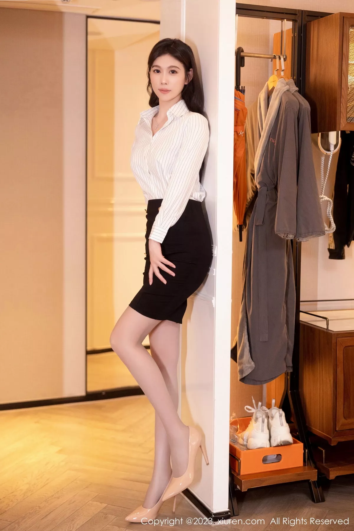 [XiuRen秀人网]第7335期李雅柔写真  第3张-《94零社区》