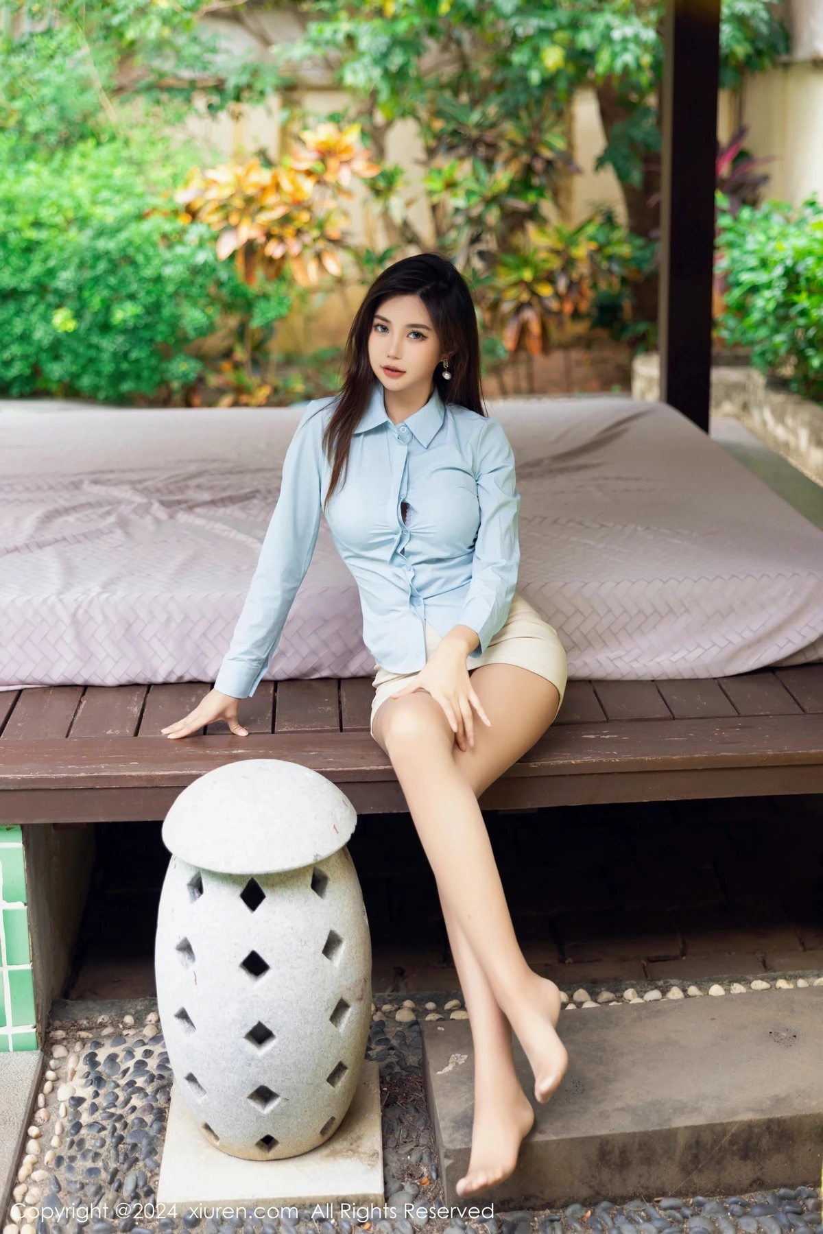 [XiuRen秀人网]第8094期绮里嘉写真  第1张-《94零社区》