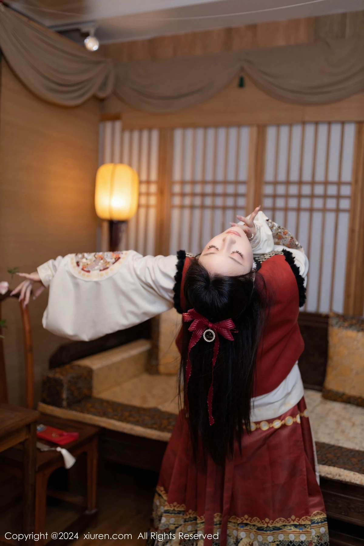 [XiuRen秀人网]第8095期鱼子酱写真  第7张-《94零社区》